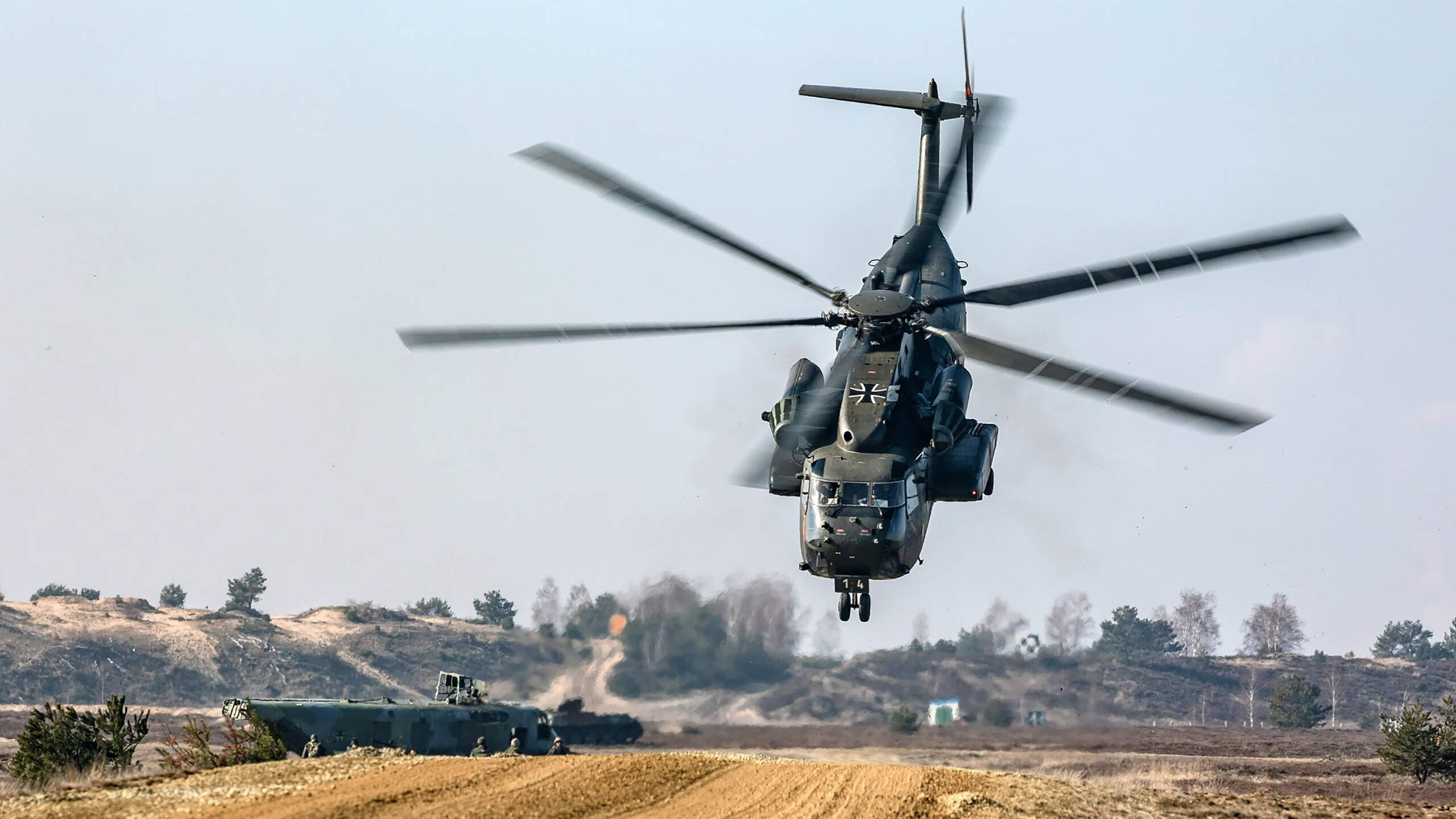 九游游戏中心官网-戴维·帕特森凭借全面的攻防表现，帮助袋鼠队稳占上风，帕特里克·戴维森